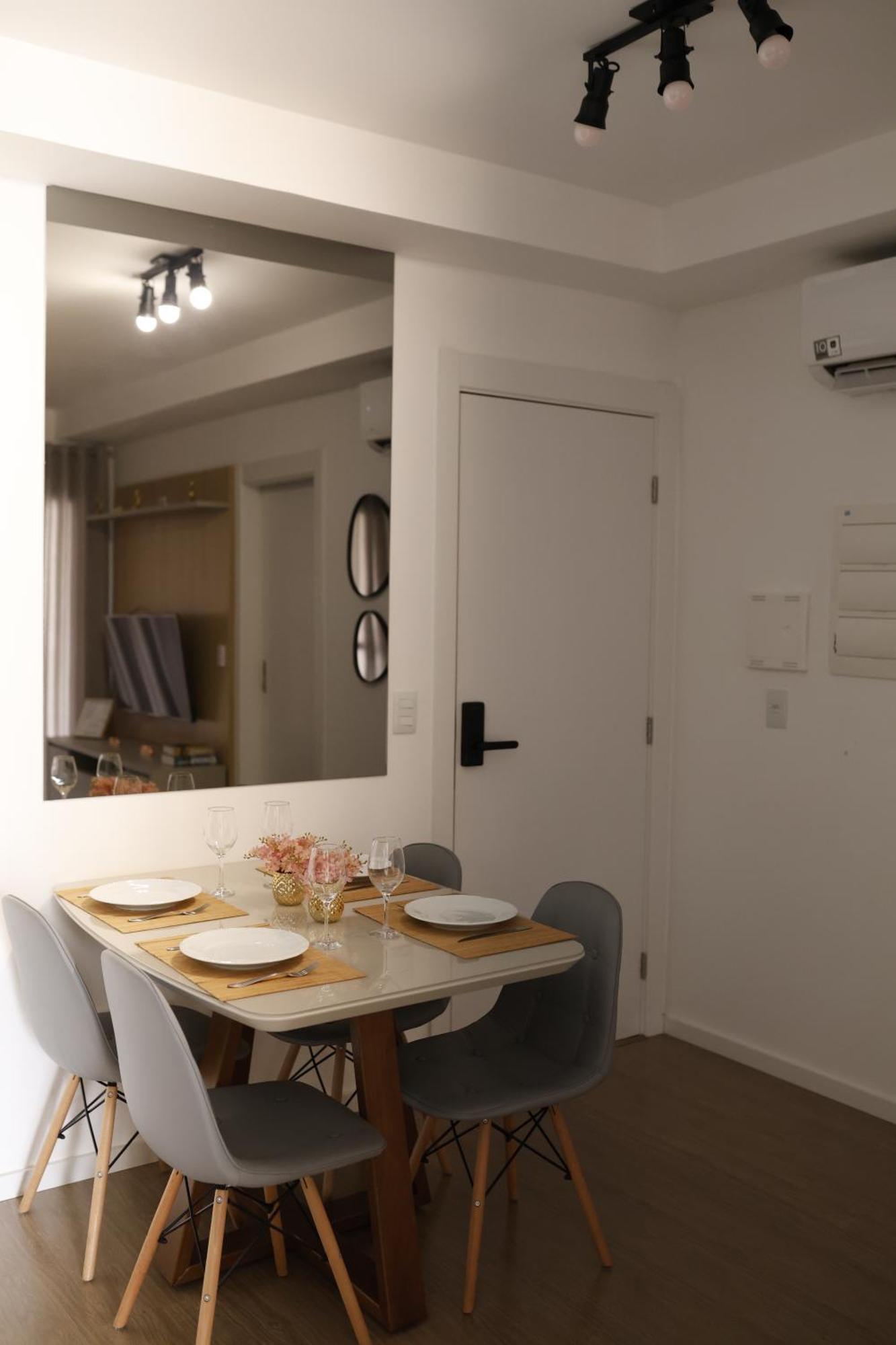 Apartamento Top10,lava-seca,ar,sacada,200m Shopping Aurora,gleba Palhano Londrina